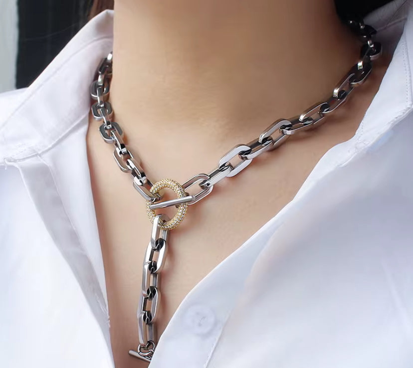 The Lennox Lariat Necklace