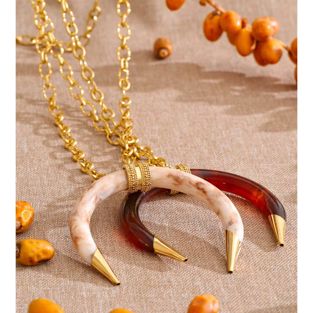 Willow Horn Necklace