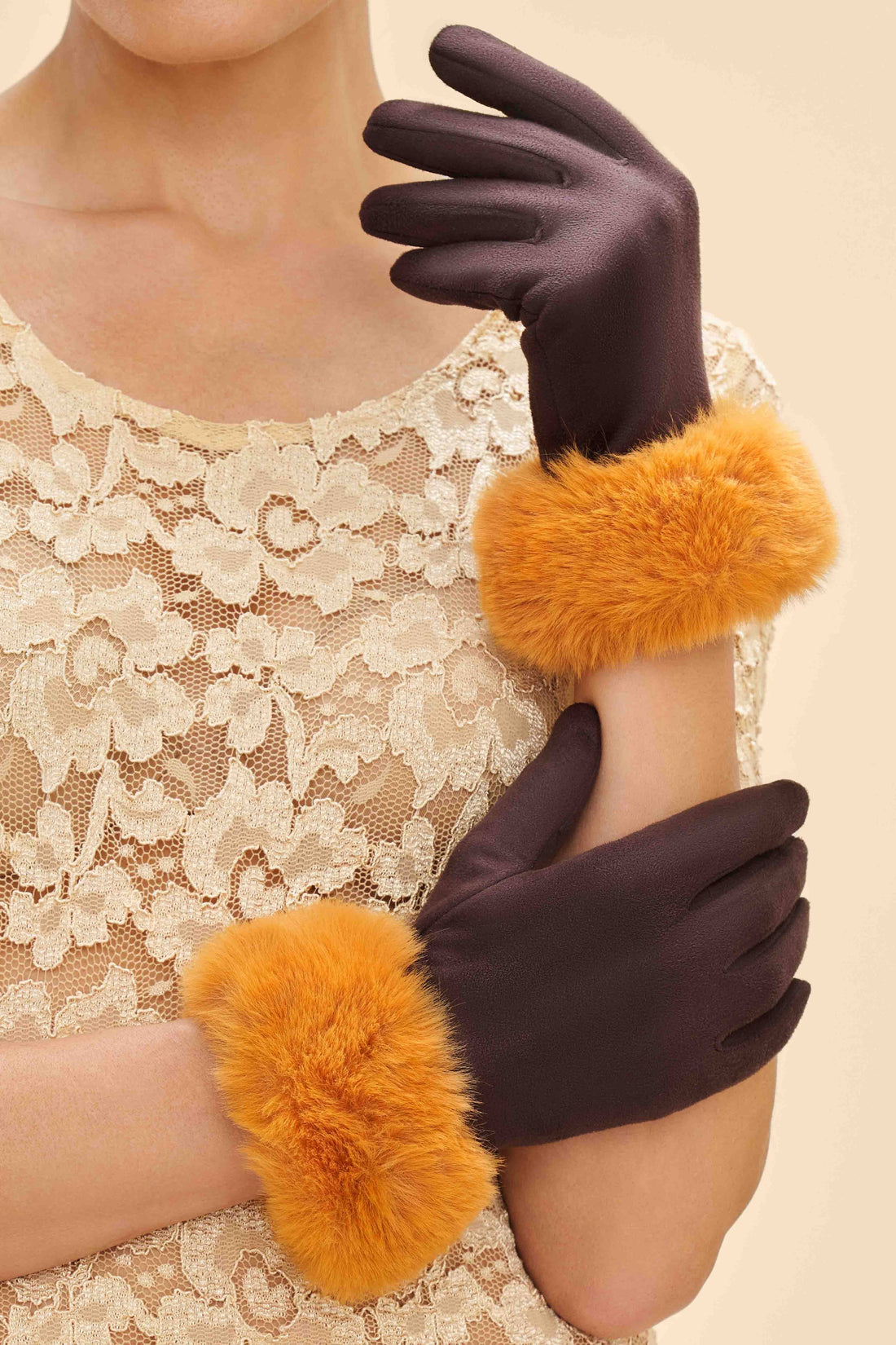 Bettina Gloves - Chocolate & Mustard