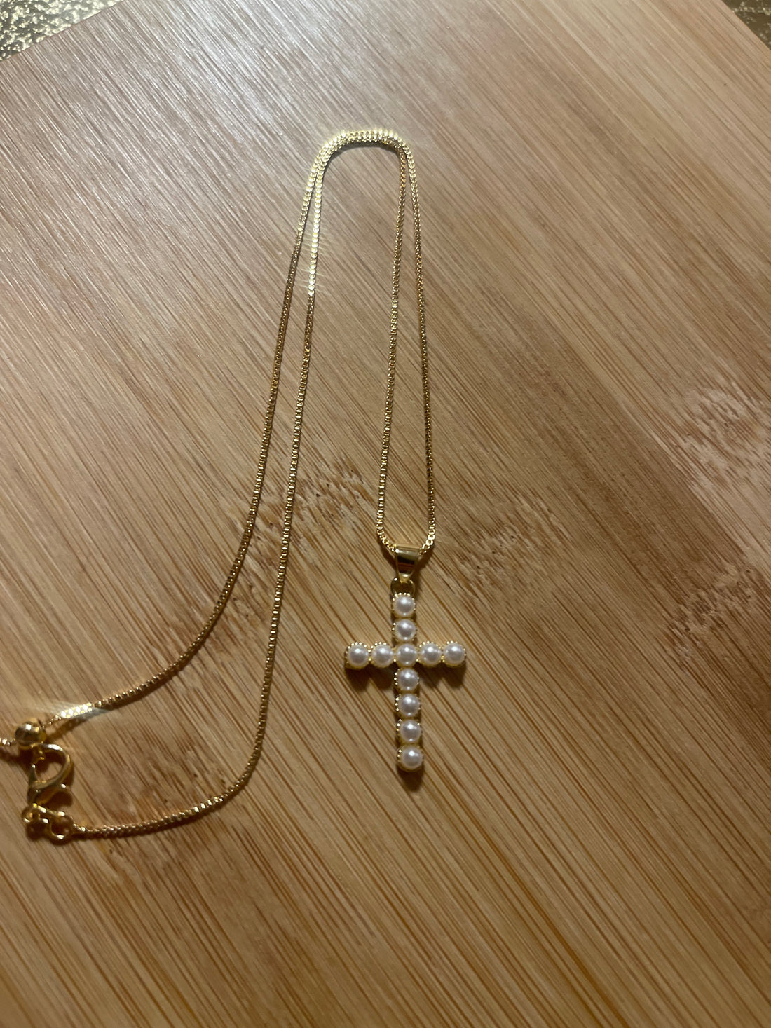 The Dayna Pearl Cross Necklace