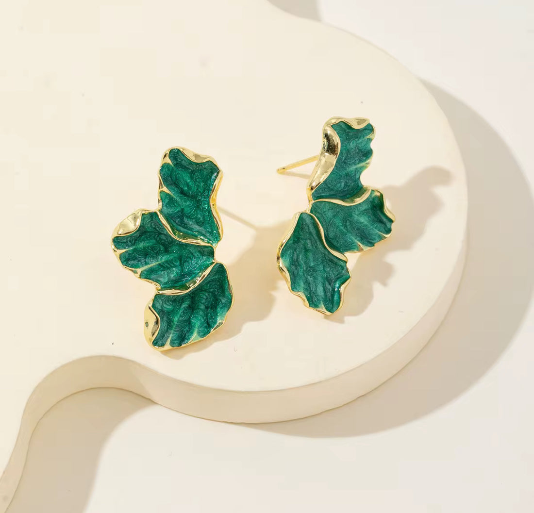 The Frosted Bloom Earrings